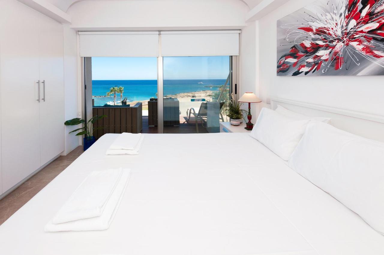 Apartment Marina - Beachfront Protaras Eksteriør billede